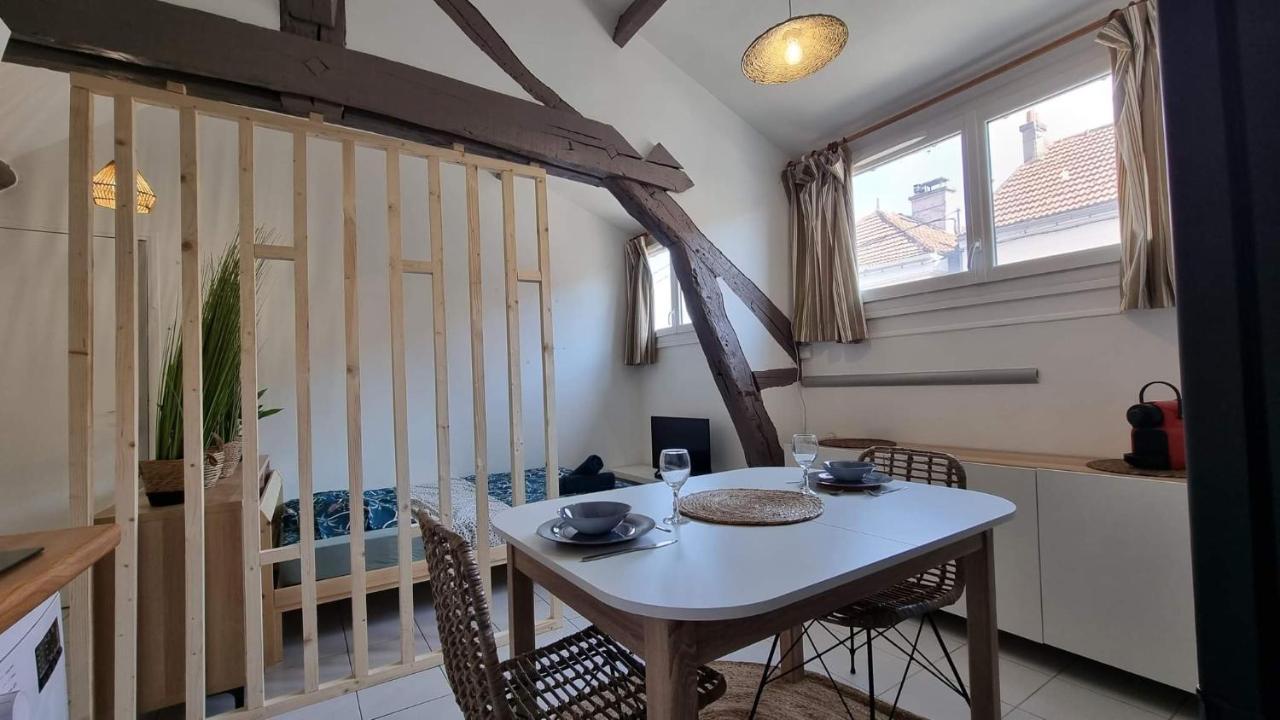 Iloc Studio Massy Appartement Massy  Buitenkant foto